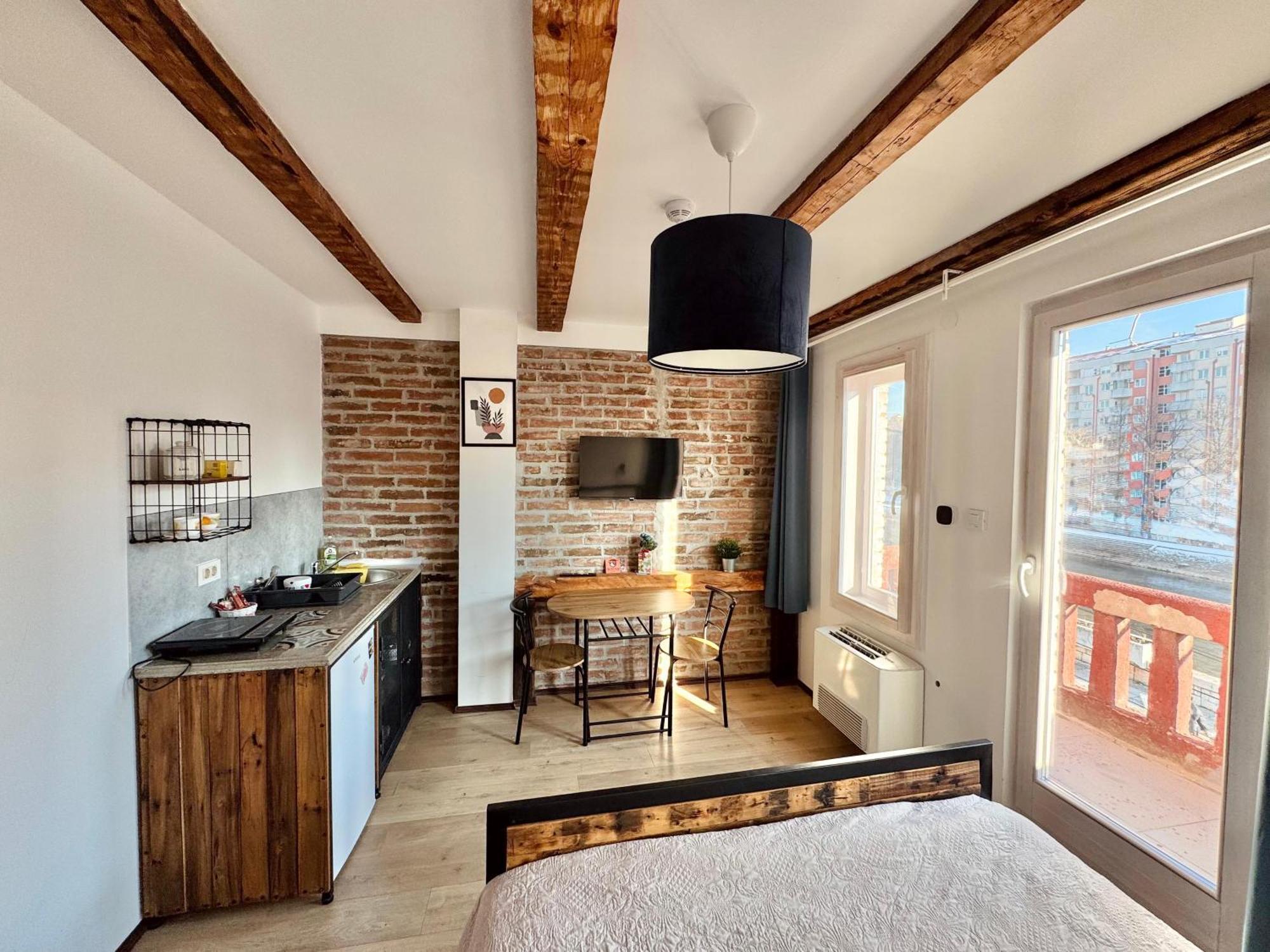 Ni Apartment By The River מראה חיצוני תמונה