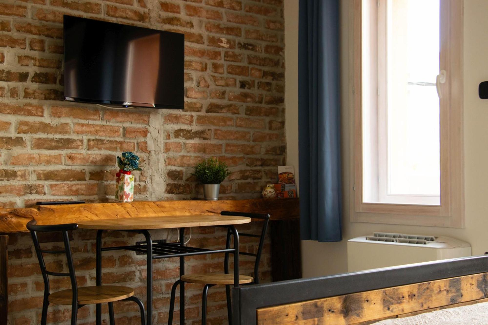 Ni Apartment By The River מראה חיצוני תמונה